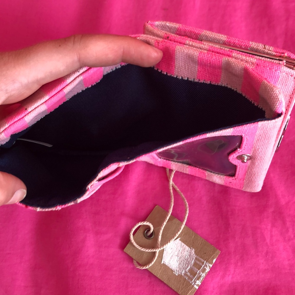 Pink Brooklyn Industries wallet - Picture 4 of 5